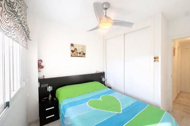 2 soverom Leilighet til salgs i Roquetas de Mar med svømmebasseng garasje - € 159 000 (Ref: 9591414)