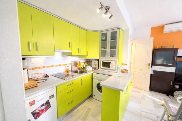 2 soverom Leilighet til salgs i Roquetas de Mar med svømmebasseng garasje - € 159 000 (Ref: 9591414)