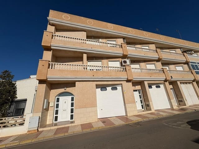Adosado de 4 habitaciones en Roquetas de Mar en venta con garaje - 280.000 € (Ref: 9625811)