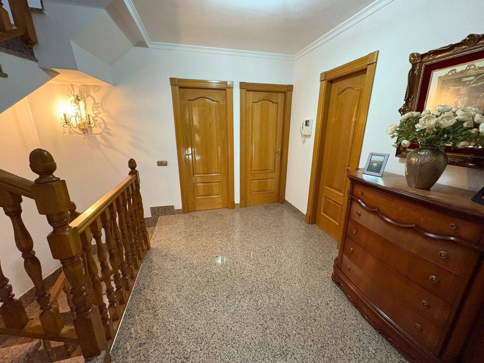 4 slaapkamer Rijtjeshuis te koop in Roquetas de Mar met garage - € 280.000 (Ref: 9625811)