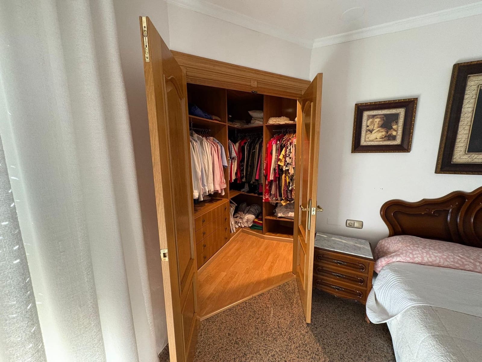 4 slaapkamer Rijtjeshuis te koop in Roquetas de Mar met garage - € 280.000 (Ref: 9625811)