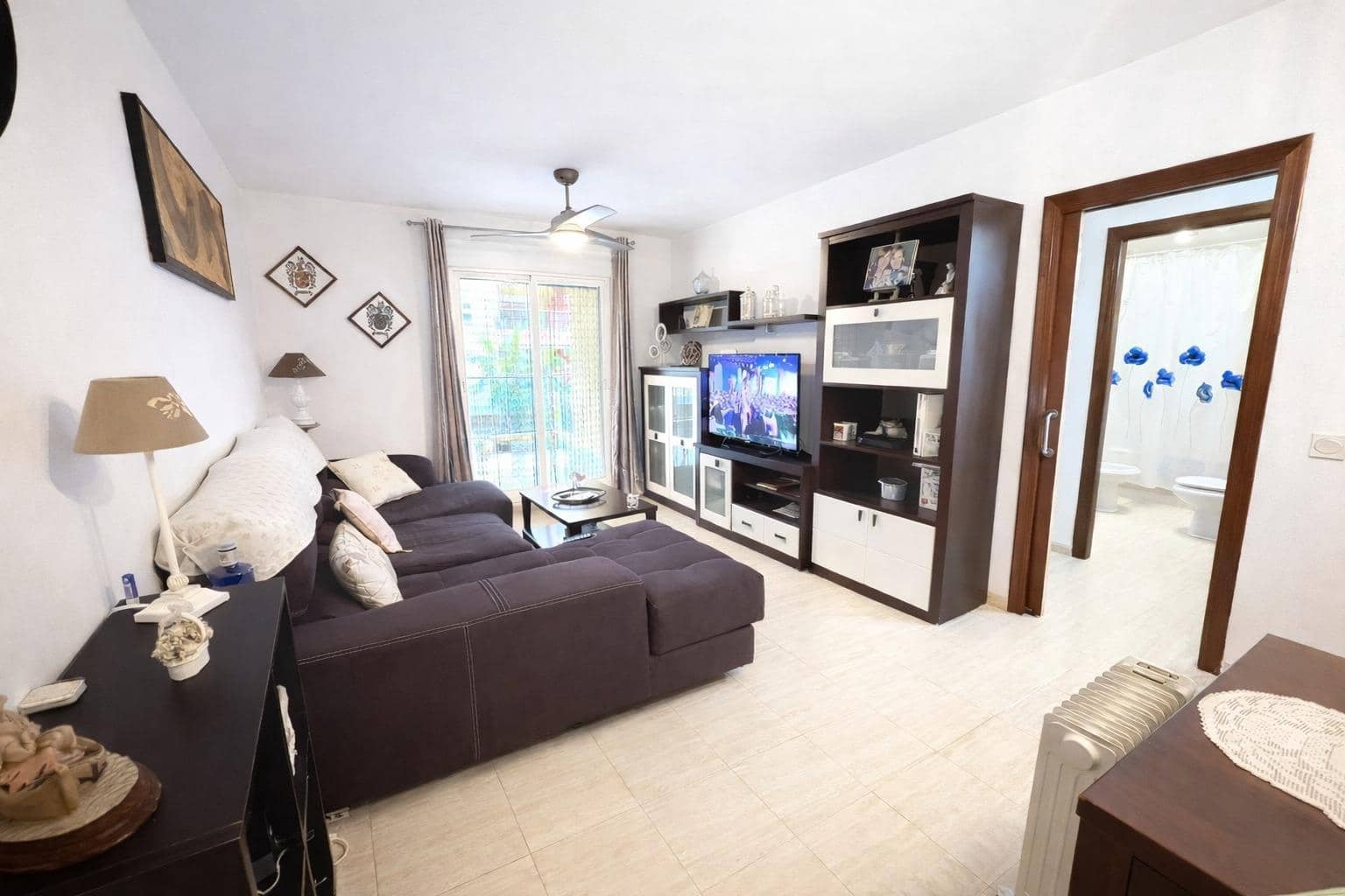 3 Zimmer Wohnung zu verkaufen in Roquetas de Mar mit Garage - 199.900 € (Ref: 9648288)