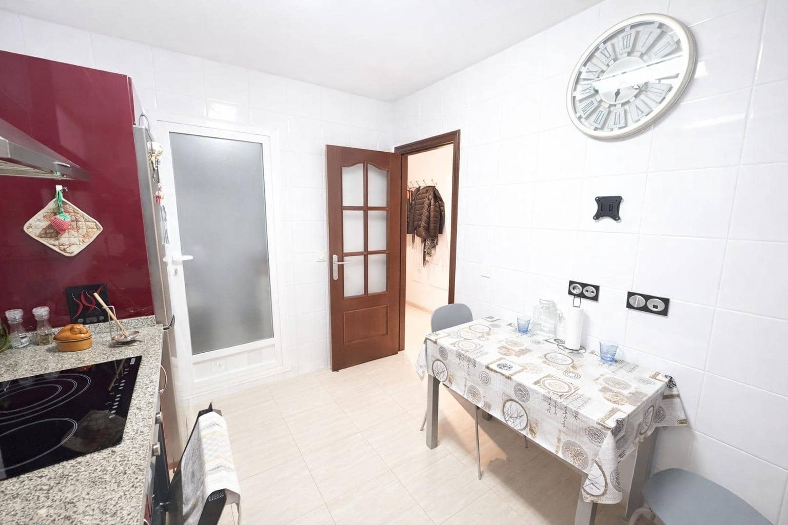 3 Zimmer Wohnung zu verkaufen in Roquetas de Mar mit Garage - 199.900 € (Ref: 9648288)