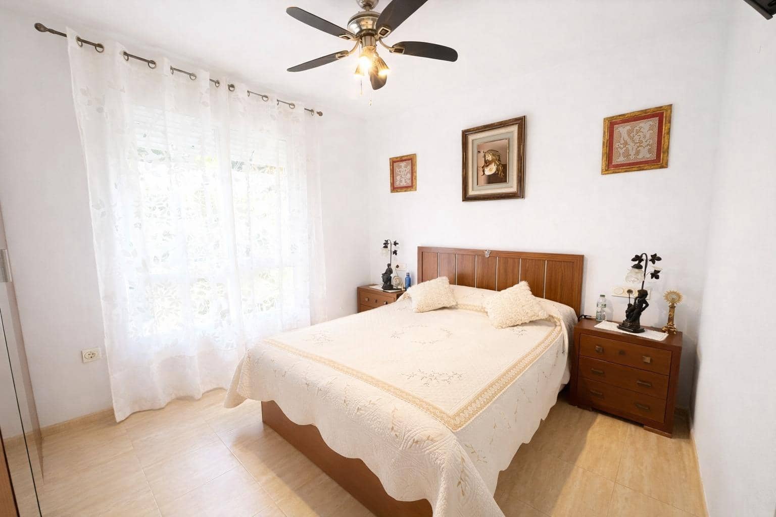 3 Zimmer Wohnung zu verkaufen in Roquetas de Mar mit Garage - 199.900 € (Ref: 9648288)