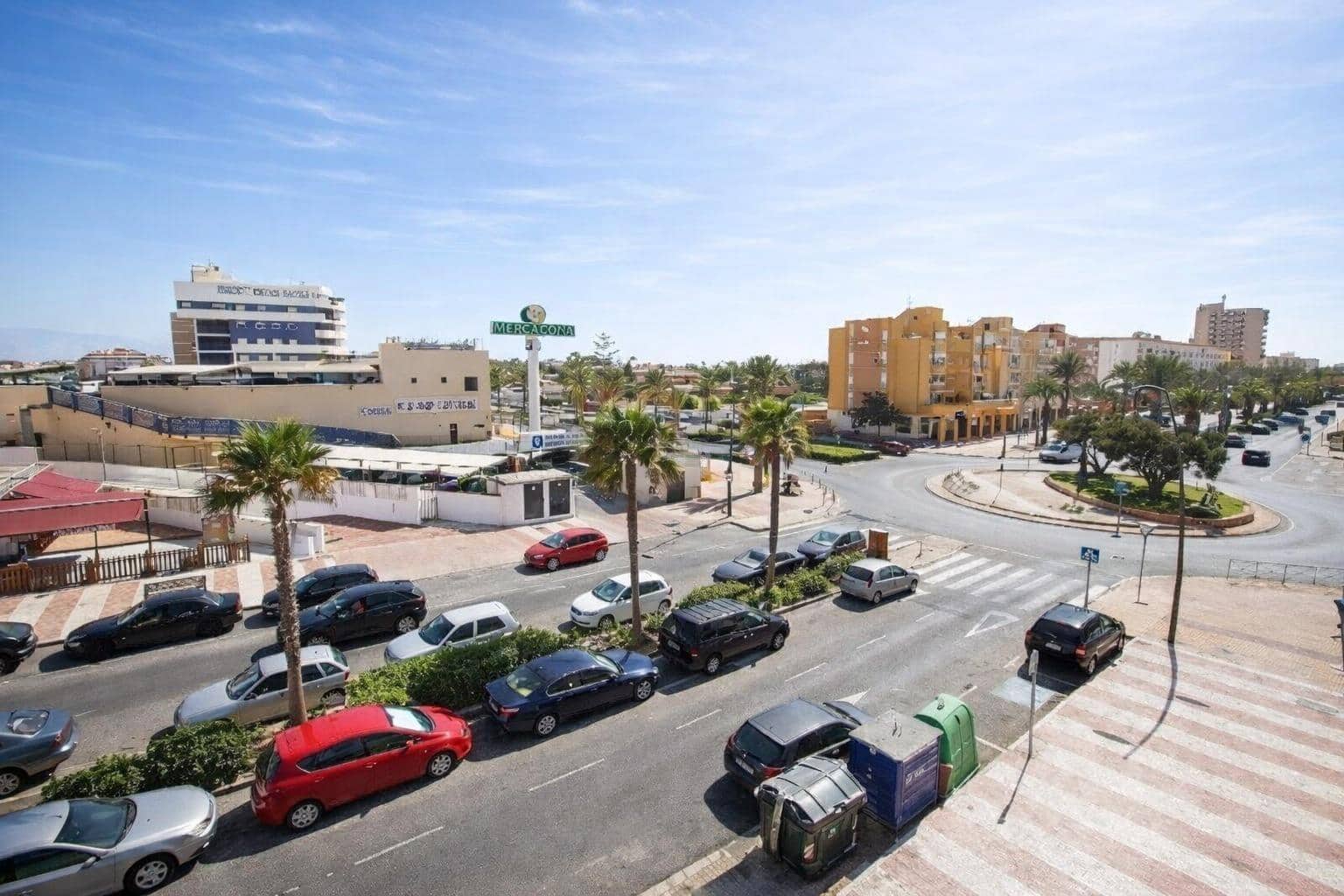 1 bedroom Apartment for sale in Roquetas de Mar - € 124,000 (Ref: 9656203)