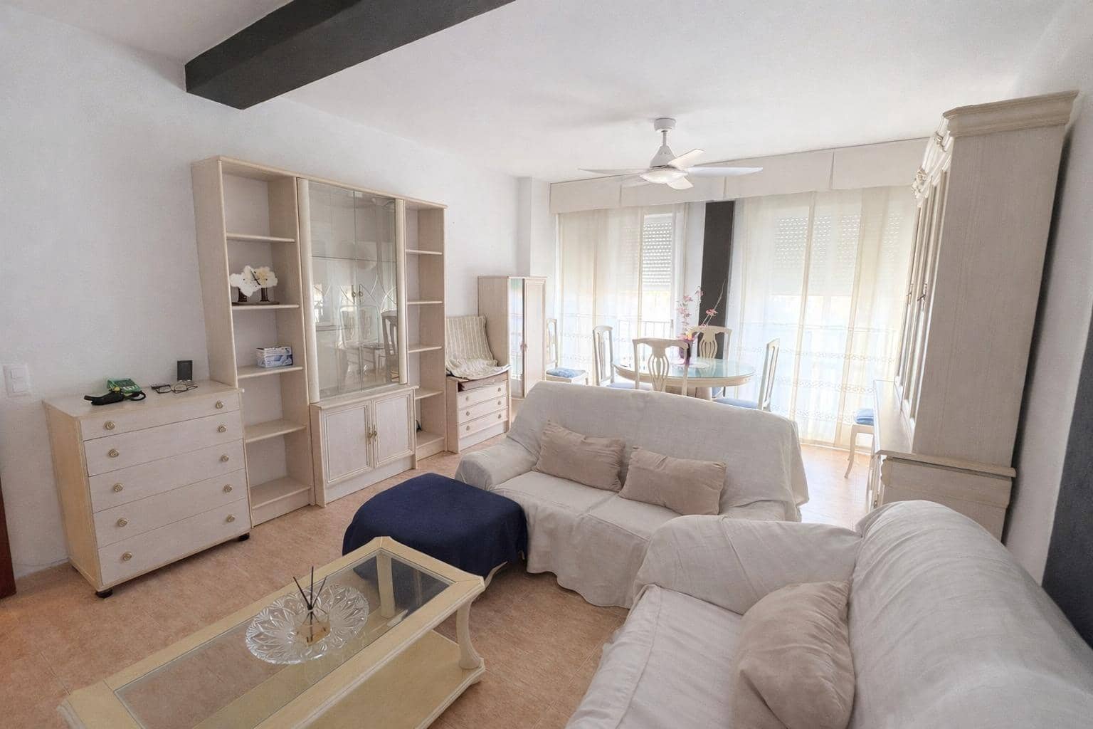 4 bedroom Apartment for sale in Roquetas de Mar with garage - € 250,000 (Ref: 9726758)