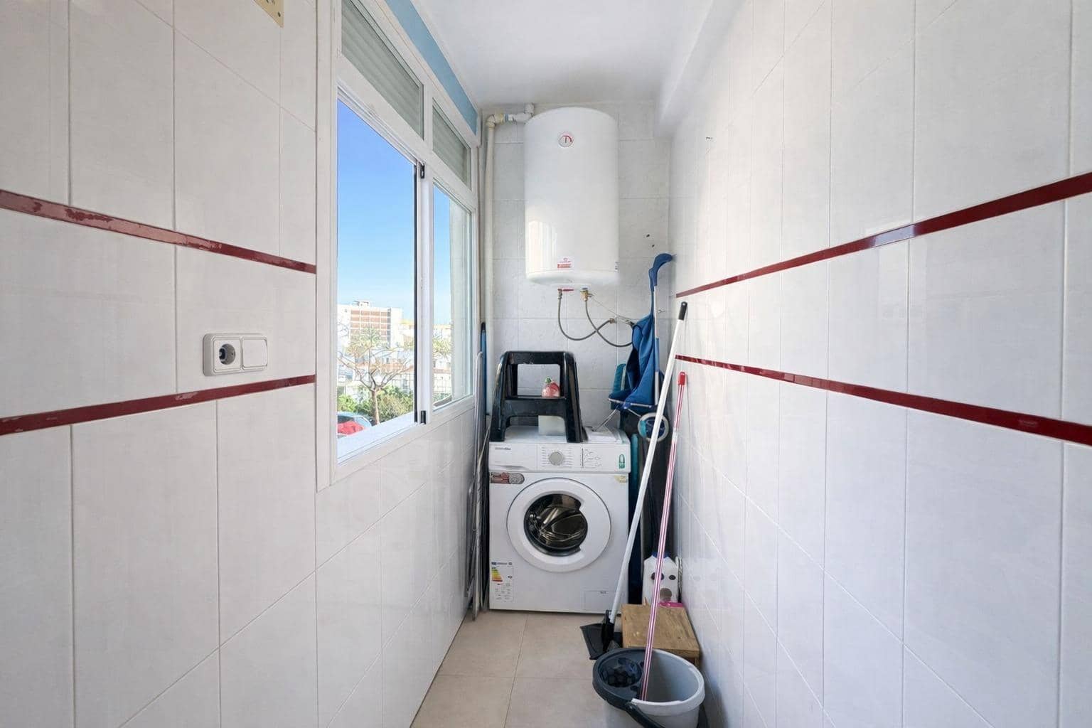 2 bedroom Flat for sale in Aguadulce (Almeria) - € 149,000 (Ref: 9735677)