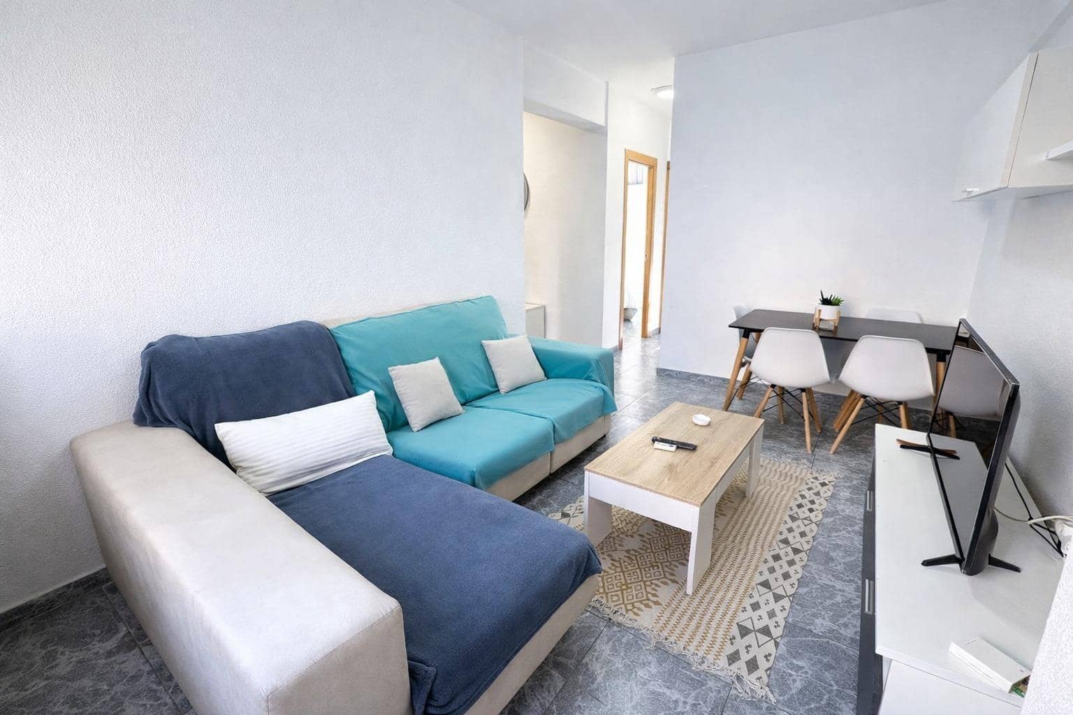 2 bedroom Flat for sale in Aguadulce (Almeria) - € 149,000 (Ref: 9735677)