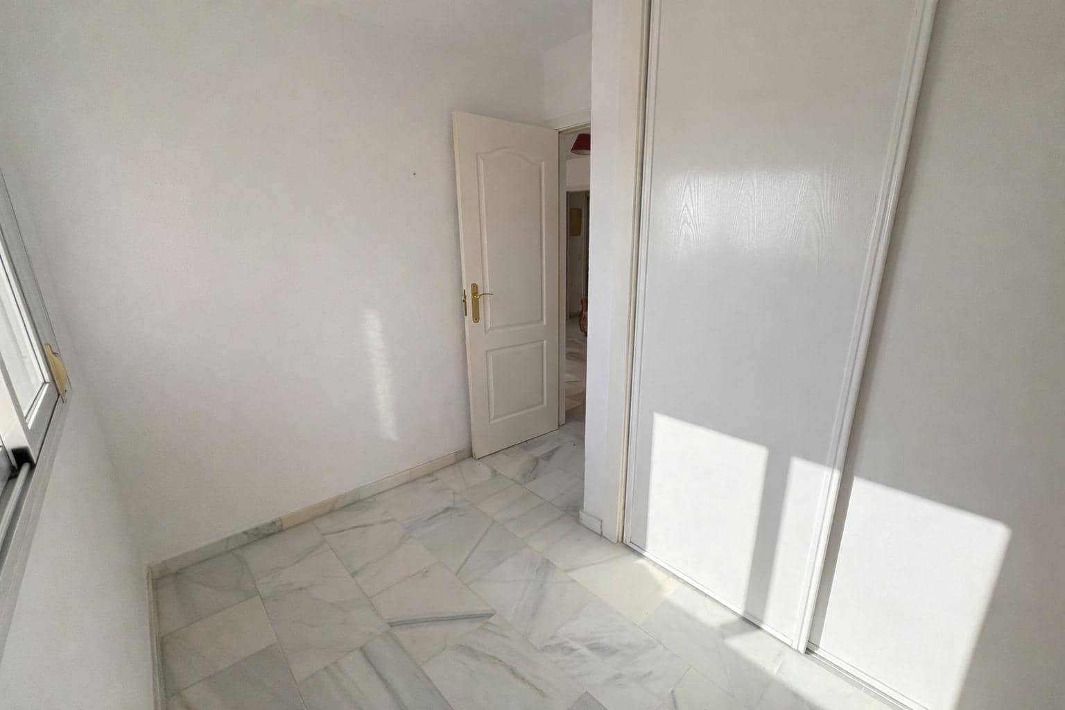 Ático de 3 habitaciones en Roquetas de Mar en venta con garaje - 165.000 € (Ref: 9738930)