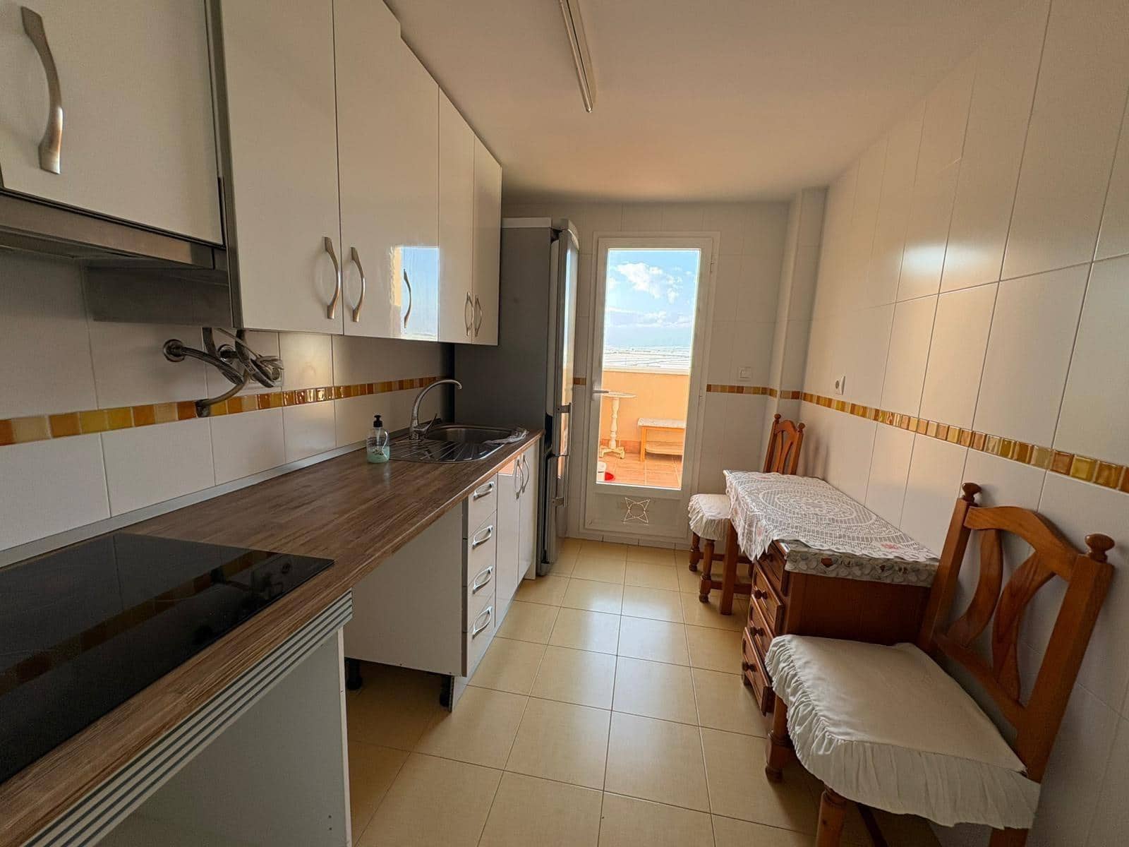 Ático de 3 habitaciones en Roquetas de Mar en venta con garaje - 165.000 € (Ref: 9738930)