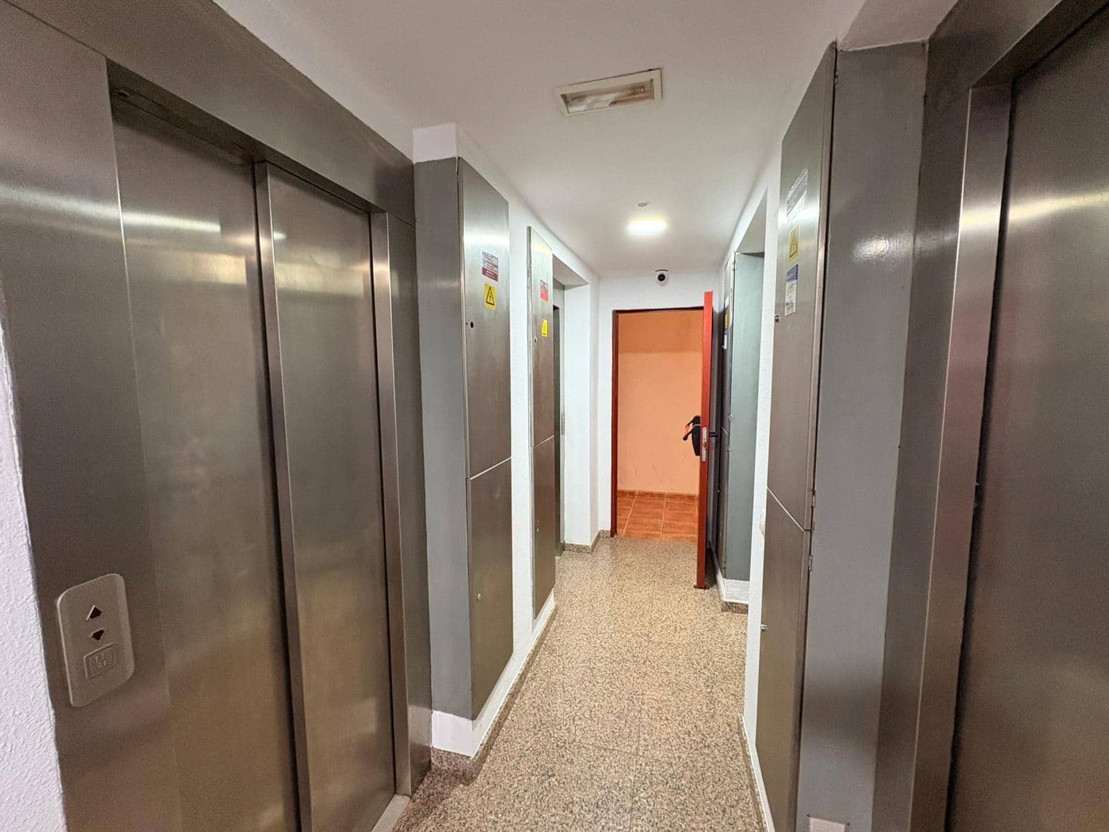 Ático de 3 habitaciones en Roquetas de Mar en venta con garaje - 165.000 € (Ref: 9738930)