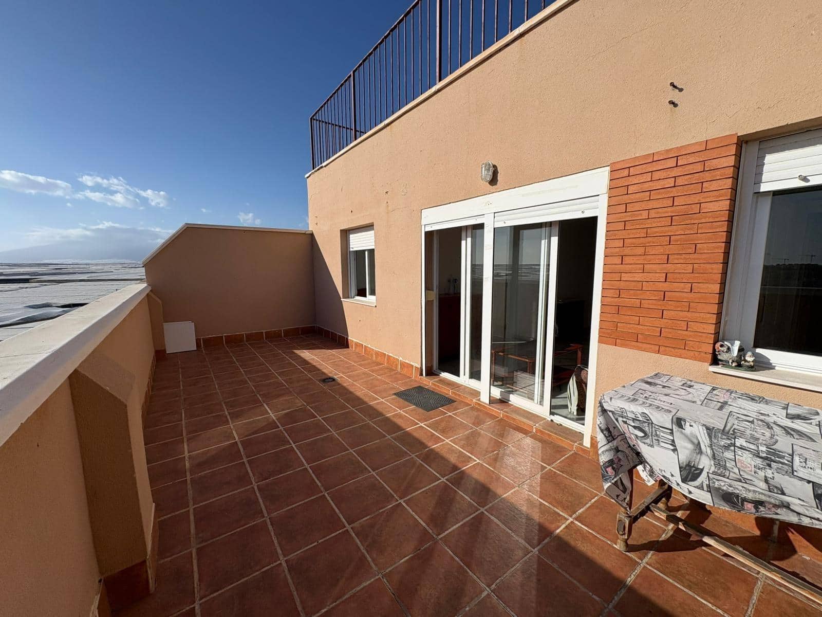 Ático de 3 habitaciones en Roquetas de Mar en venta con garaje - 165.000 € (Ref: 9738930)