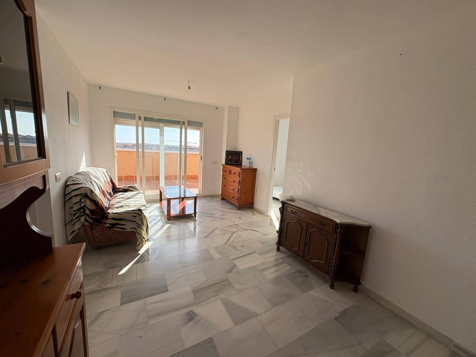 Ático de 3 habitaciones en Roquetas de Mar en venta con garaje - 165.000 € (Ref: 9738930)