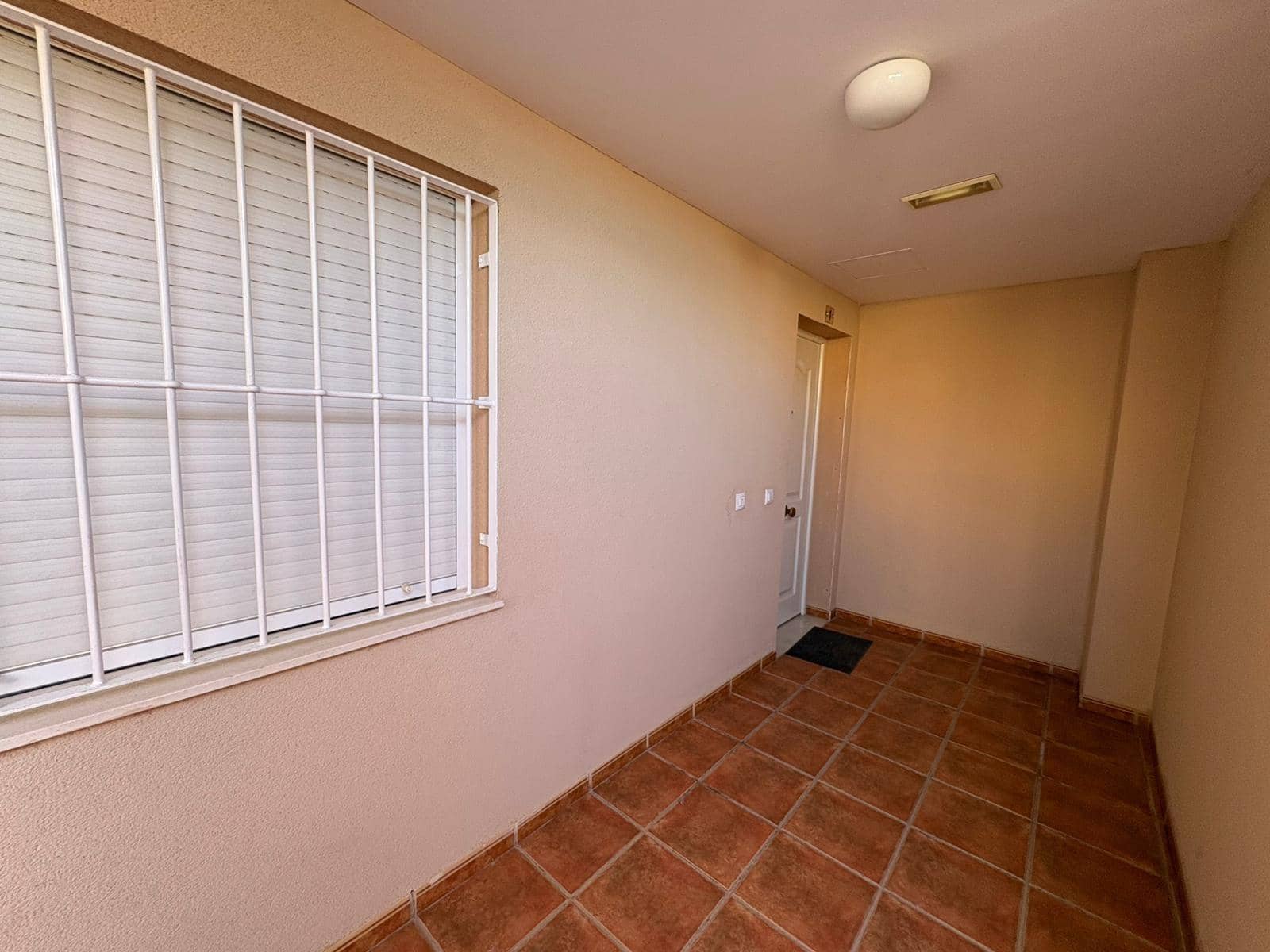 Ático de 3 habitaciones en Roquetas de Mar en venta con garaje - 165.000 € (Ref: 9738930)