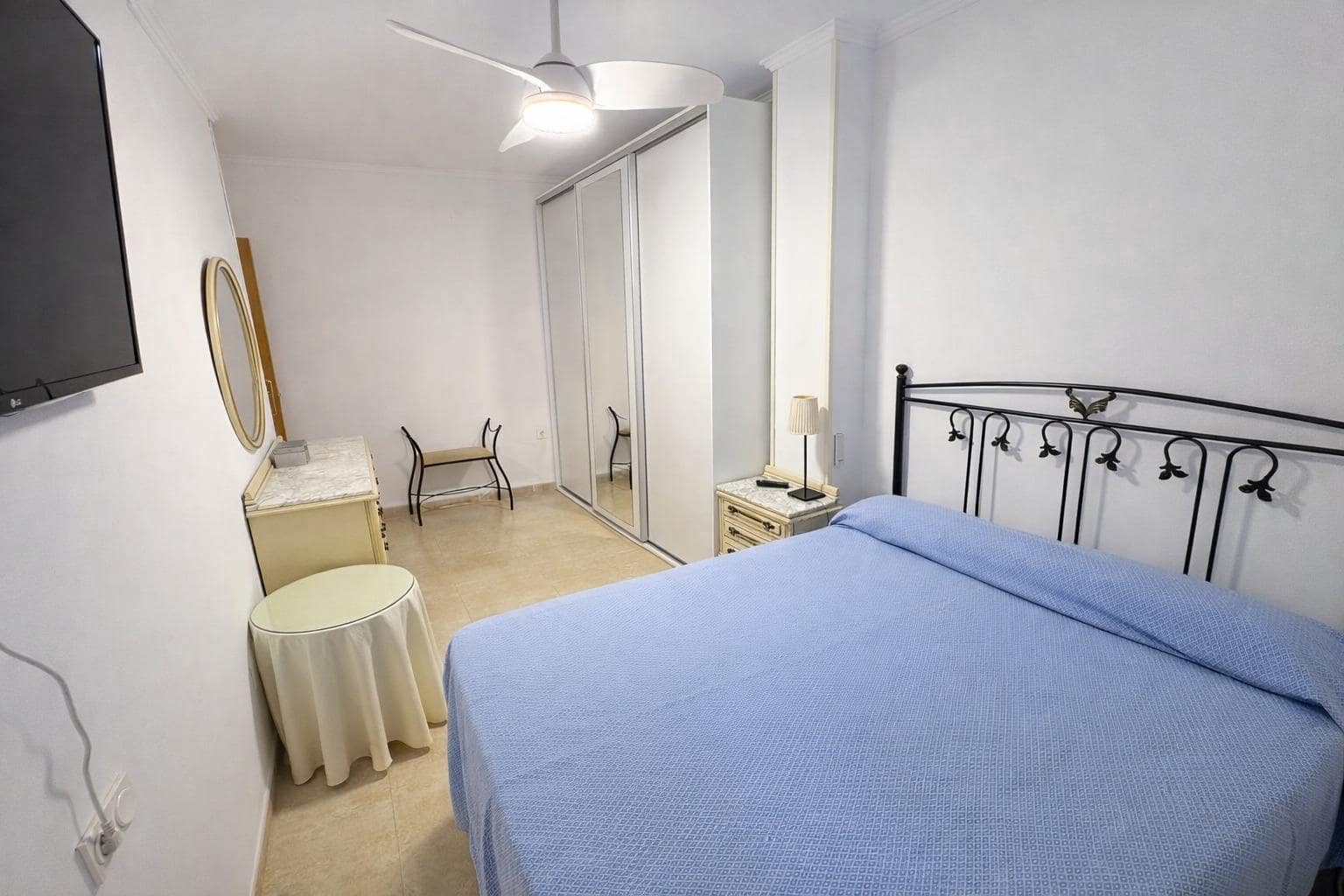 2 soverom Leilighet til salgs i Roquetas de Mar med garasje - € 169 900 (Ref: 9738931)