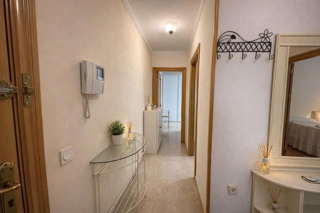 2 Zimmer Wohnung zu verkaufen in Roquetas de Mar mit Garage - 169.900 € (Ref: 9738931)