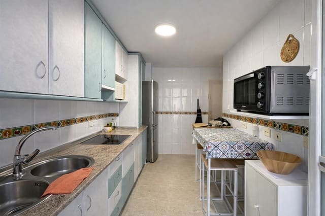 2 Zimmer Wohnung zu verkaufen in Roquetas de Mar mit Garage - 169.900 € (Ref: 9738931)