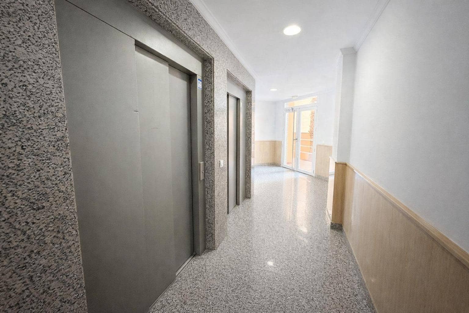 2 soverom Leilighet til salgs i Roquetas de Mar med garasje - € 169 900 (Ref: 9738931)