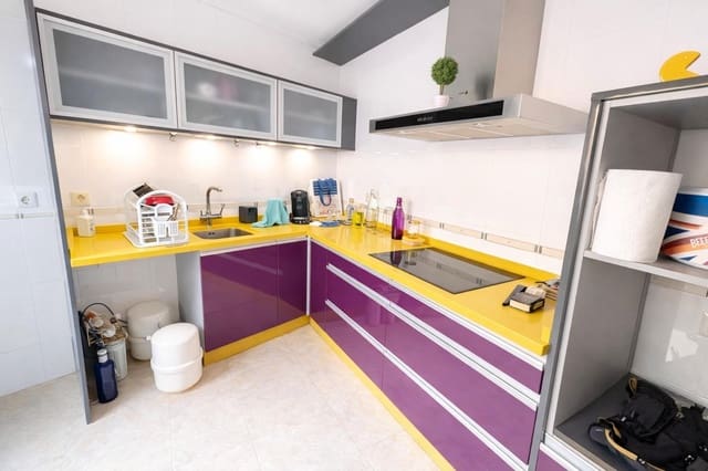 4 soverom Rekkehus til salgs i Roquetas de Mar med garasje - € 210 000 (Ref: 9752146)