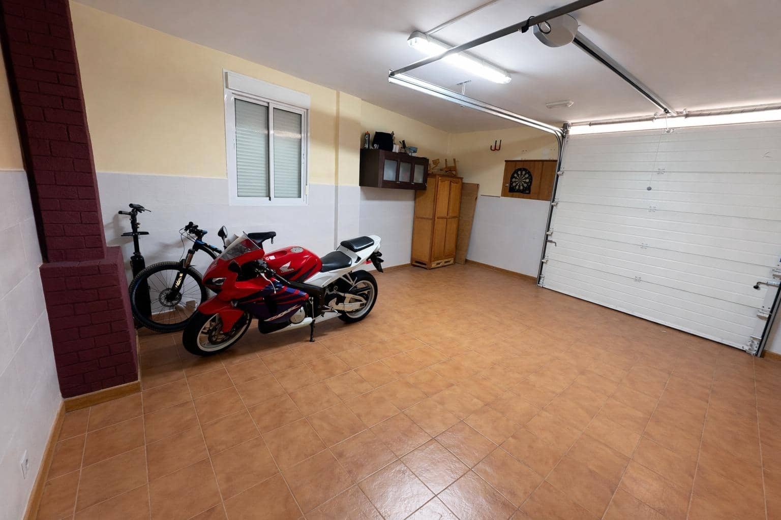 4 soverom Rekkehus til salgs i Roquetas de Mar med garasje - € 210 000 (Ref: 9752146)