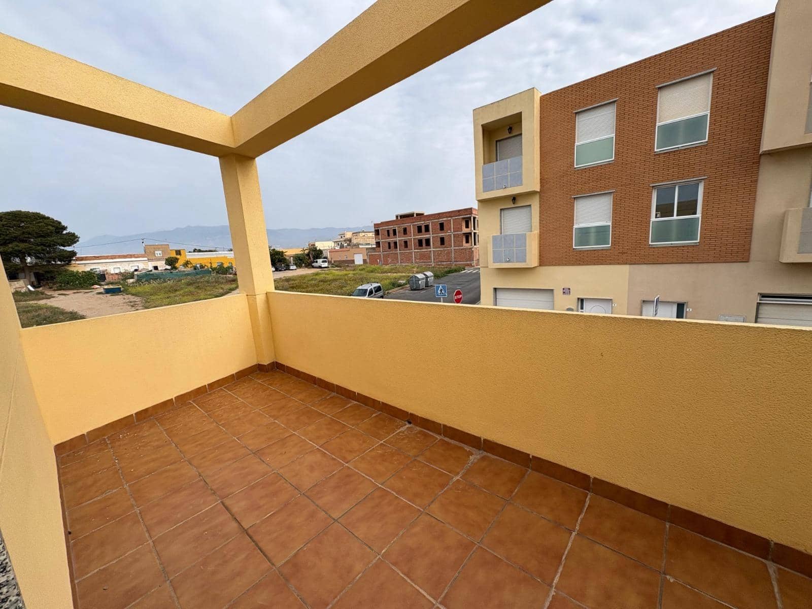 4 soverom Rekkehus til salgs i Roquetas de Mar med garasje - € 210 000 (Ref: 9752146)