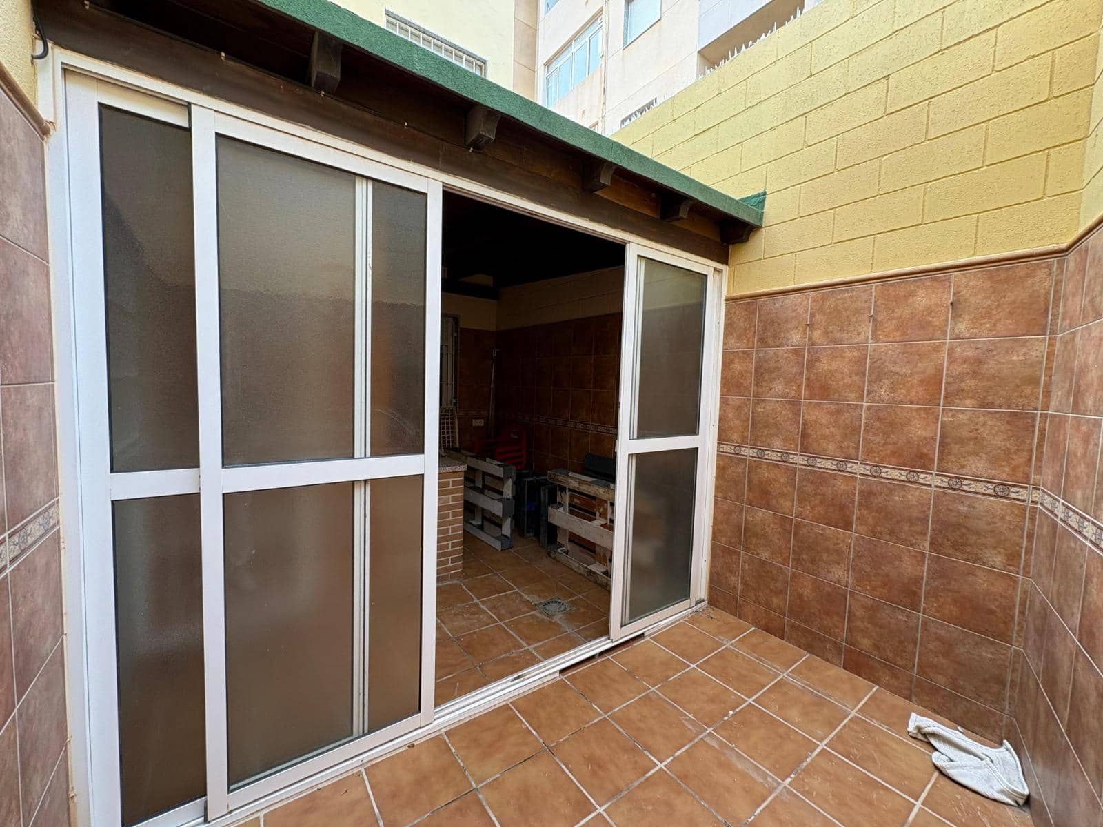 4 soverom Rekkehus til salgs i Roquetas de Mar med garasje - € 210 000 (Ref: 9752146)