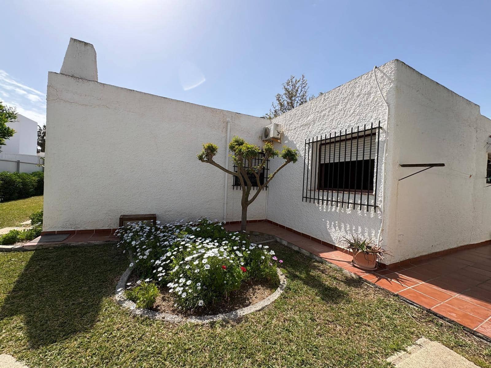 7 camera da letto Villa in vendita in Roquetas de Mar con piscina garage - 500.000 € (Rif: 9755826)