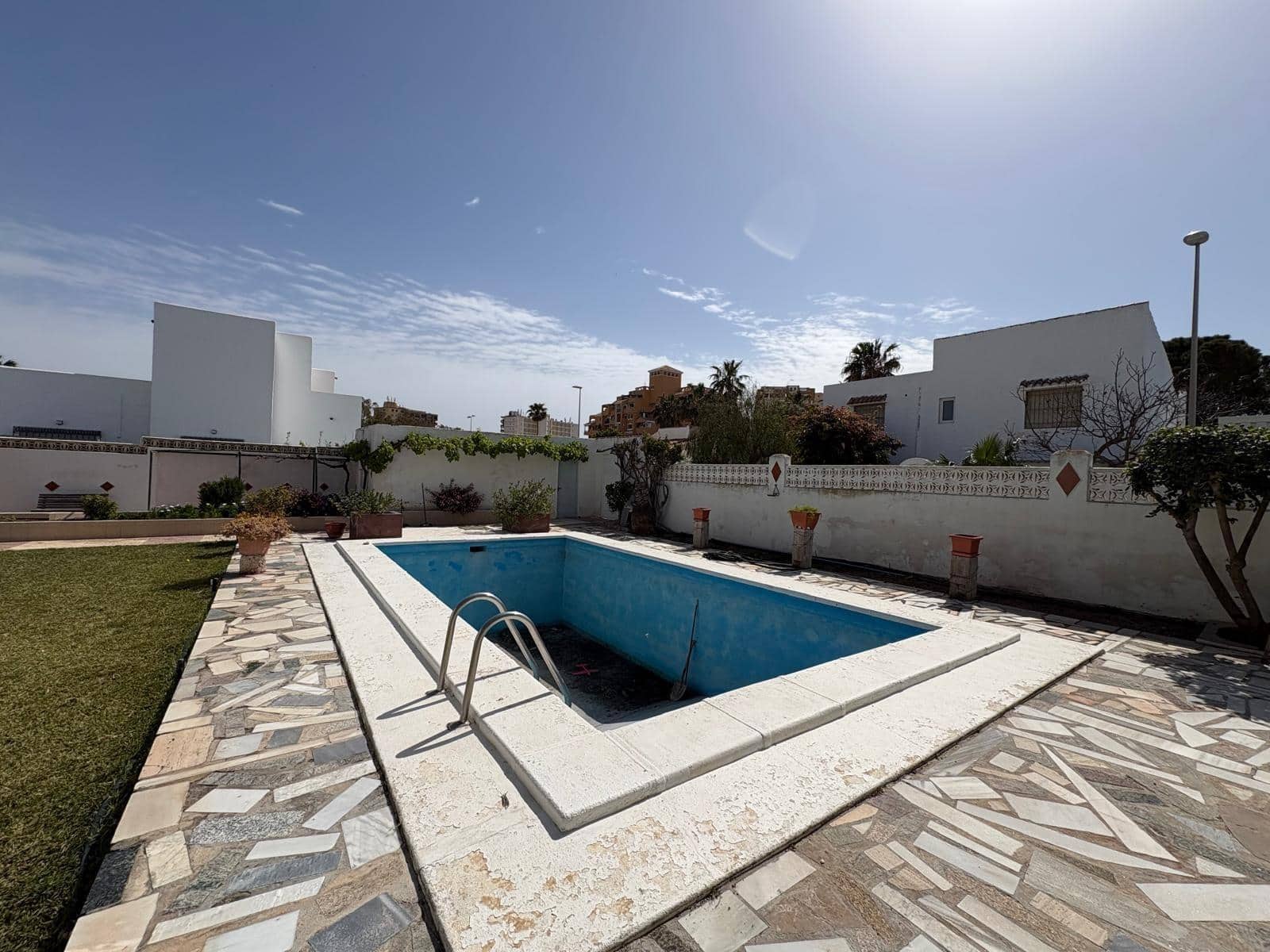 7 camera da letto Villa in vendita in Roquetas de Mar con piscina garage - 500.000 € (Rif: 9755826)