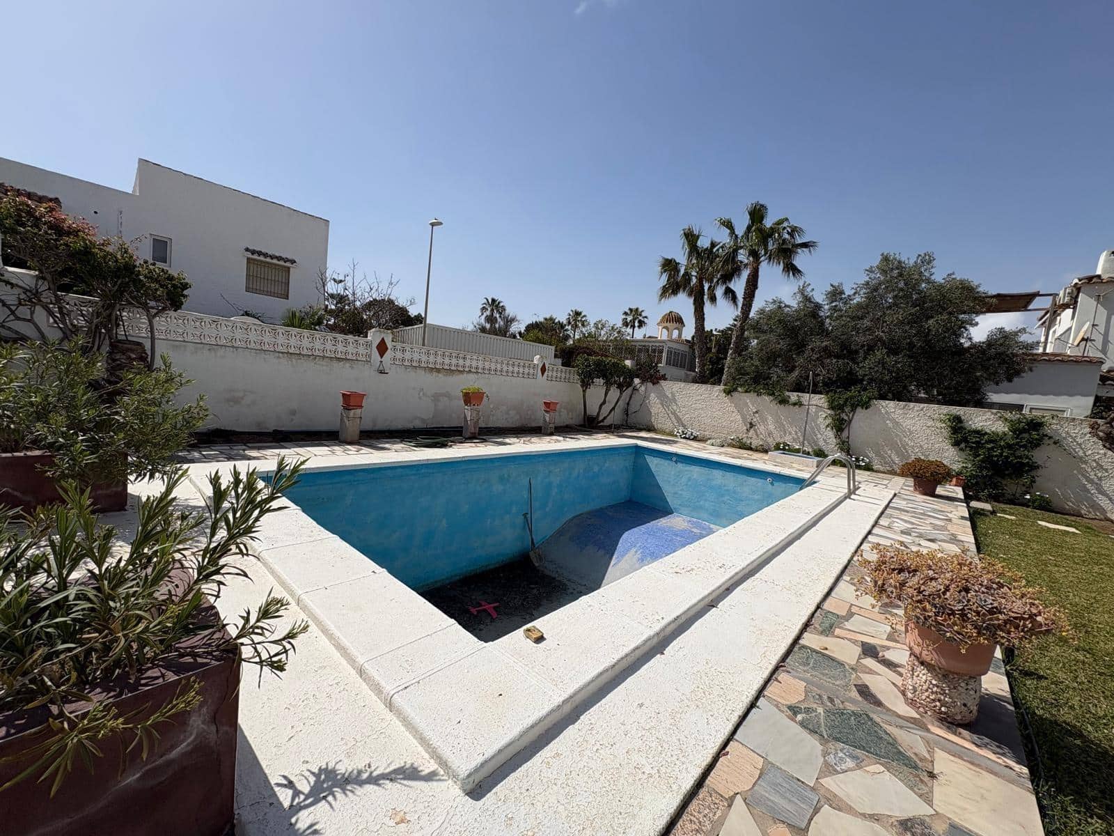 7 camera da letto Villa in vendita in Roquetas de Mar con piscina garage - 500.000 € (Rif: 9755826)