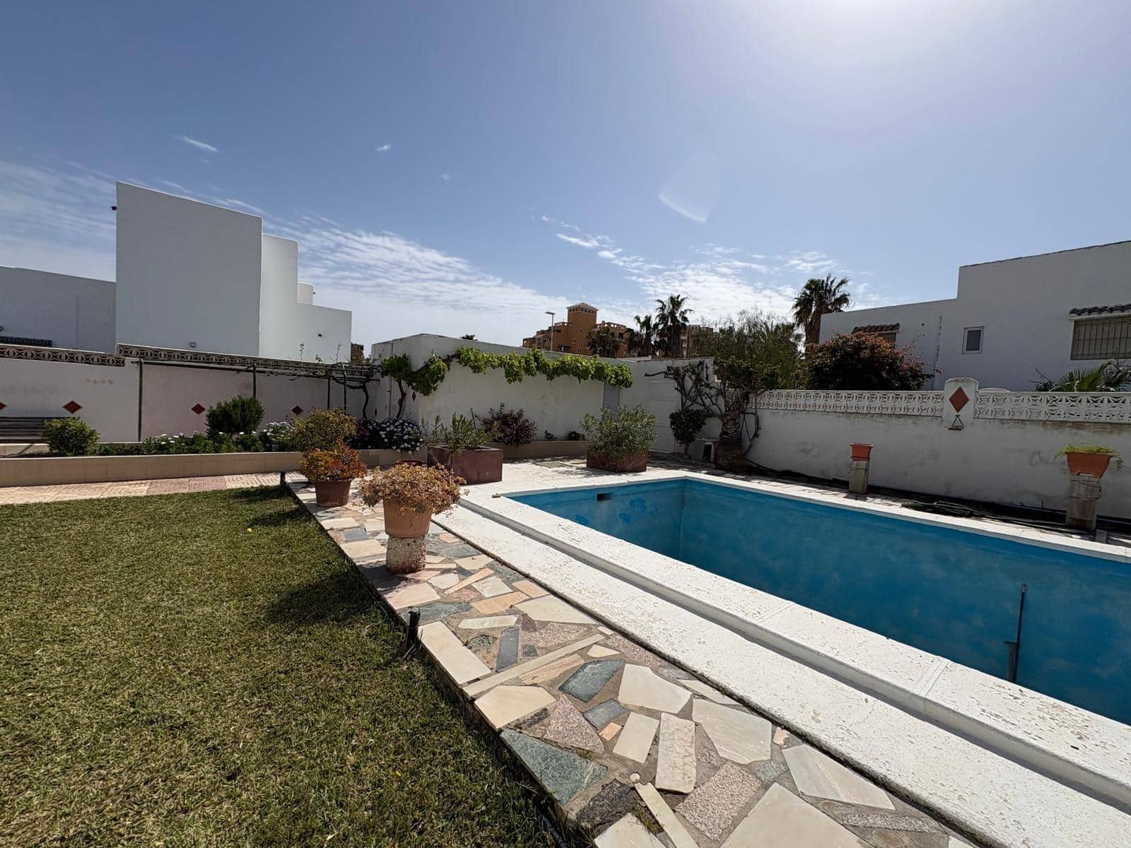 7 camera da letto Villa in vendita in Roquetas de Mar con piscina garage - 500.000 € (Rif: 9755826)