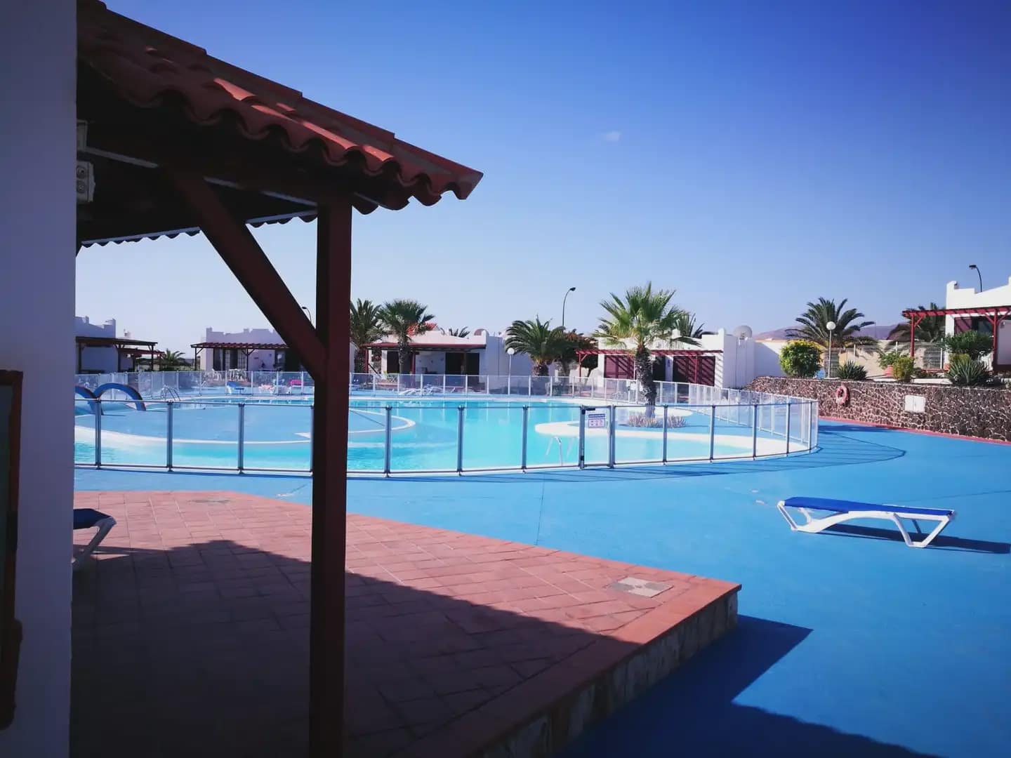 1 bedroom Flat for sale in Antigua with pool - € 180,000 (Ref: 10147416)