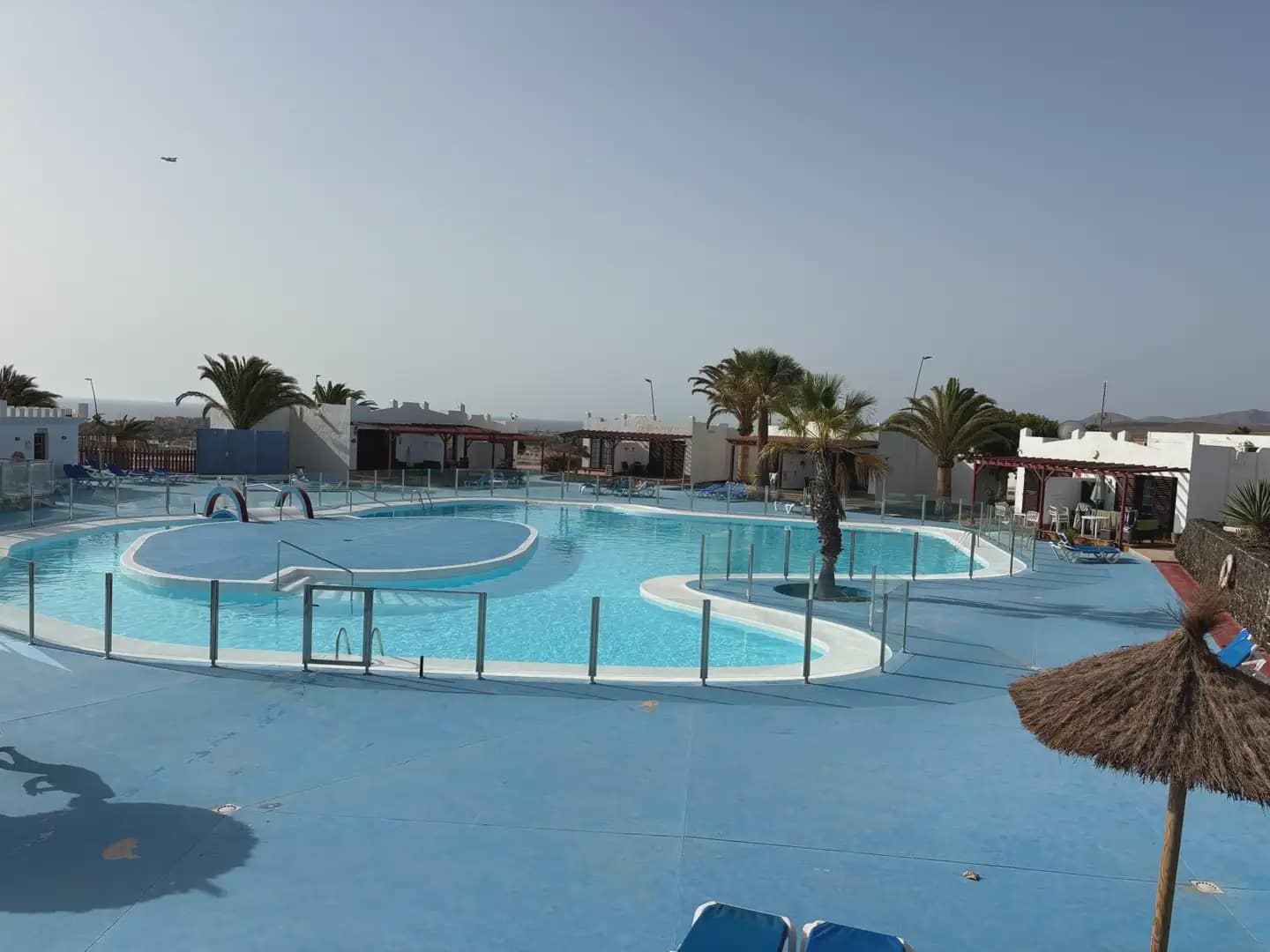 1 bedroom Flat for sale in Antigua with pool - € 180,000 (Ref: 10147416)