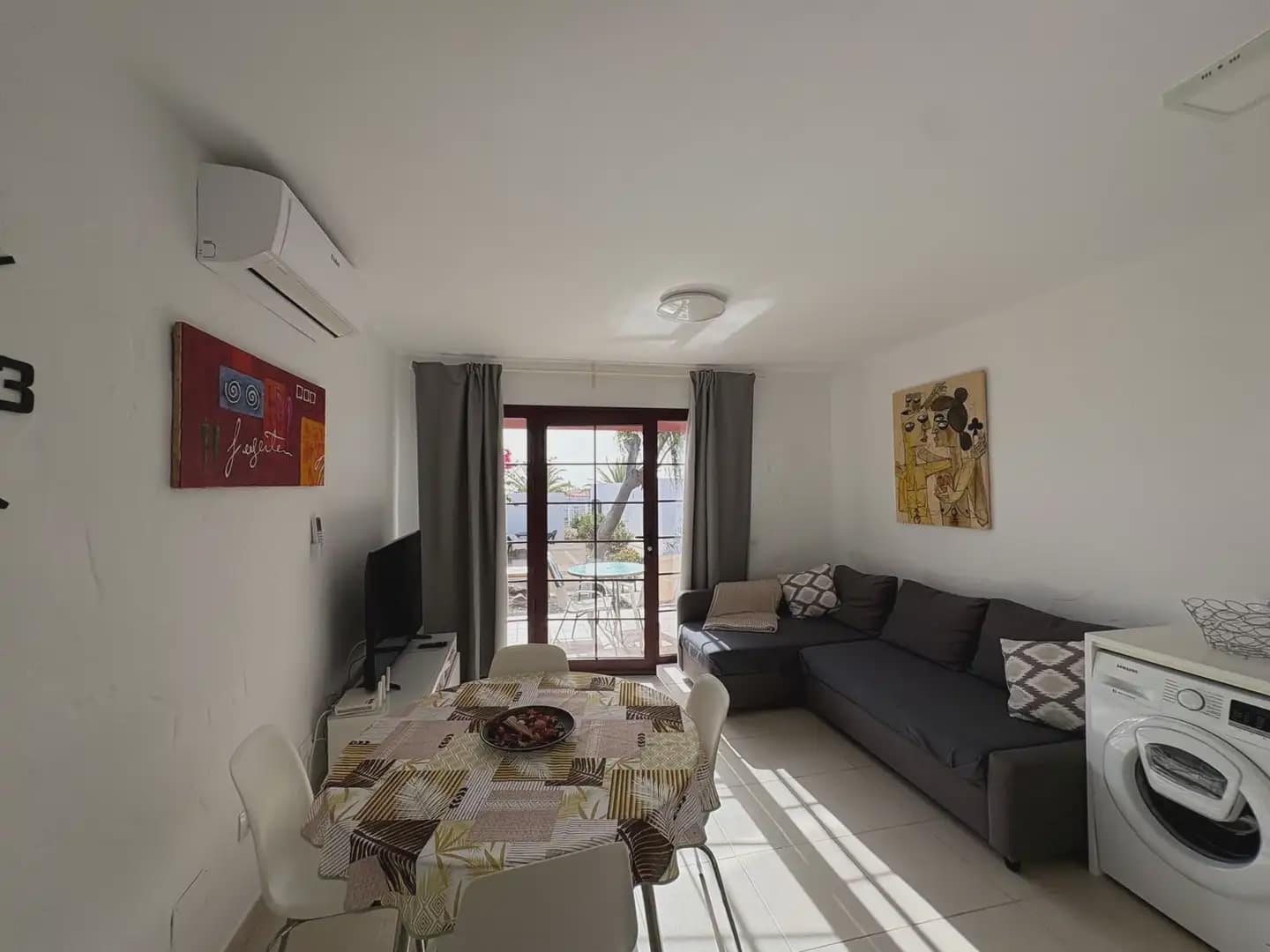 1 bedroom Flat for sale in Antigua with pool - € 180,000 (Ref: 10147416)