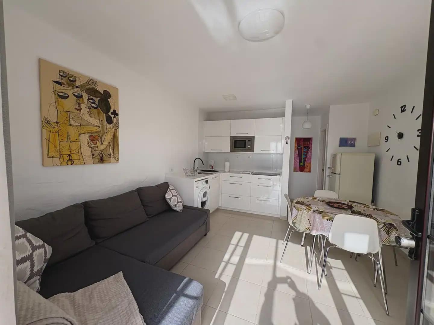 1 bedroom Flat for sale in Antigua with pool - € 180,000 (Ref: 10147416)