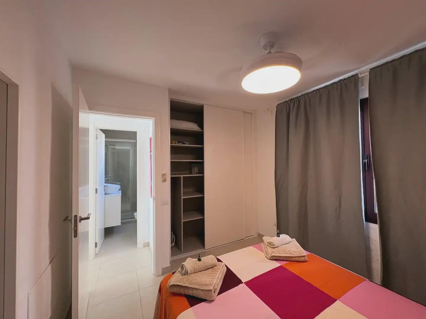 1 bedroom Flat for sale in Antigua with pool - € 180,000 (Ref: 10147416)