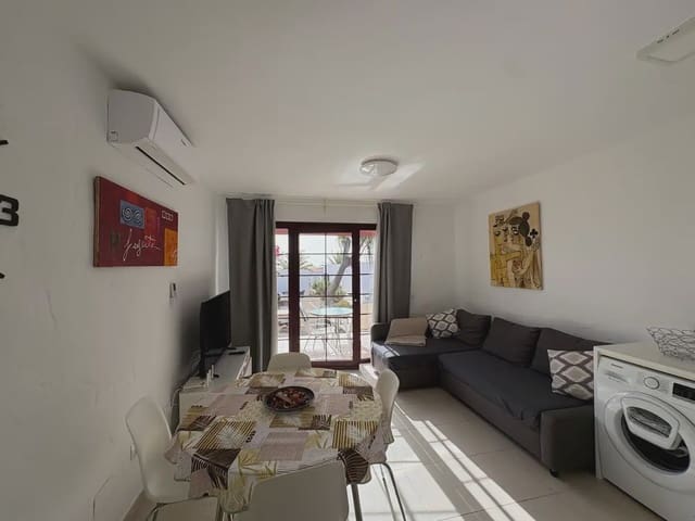1 bedroom Flat for sale in Antigua with pool - € 180,000 (Ref: 10147416)