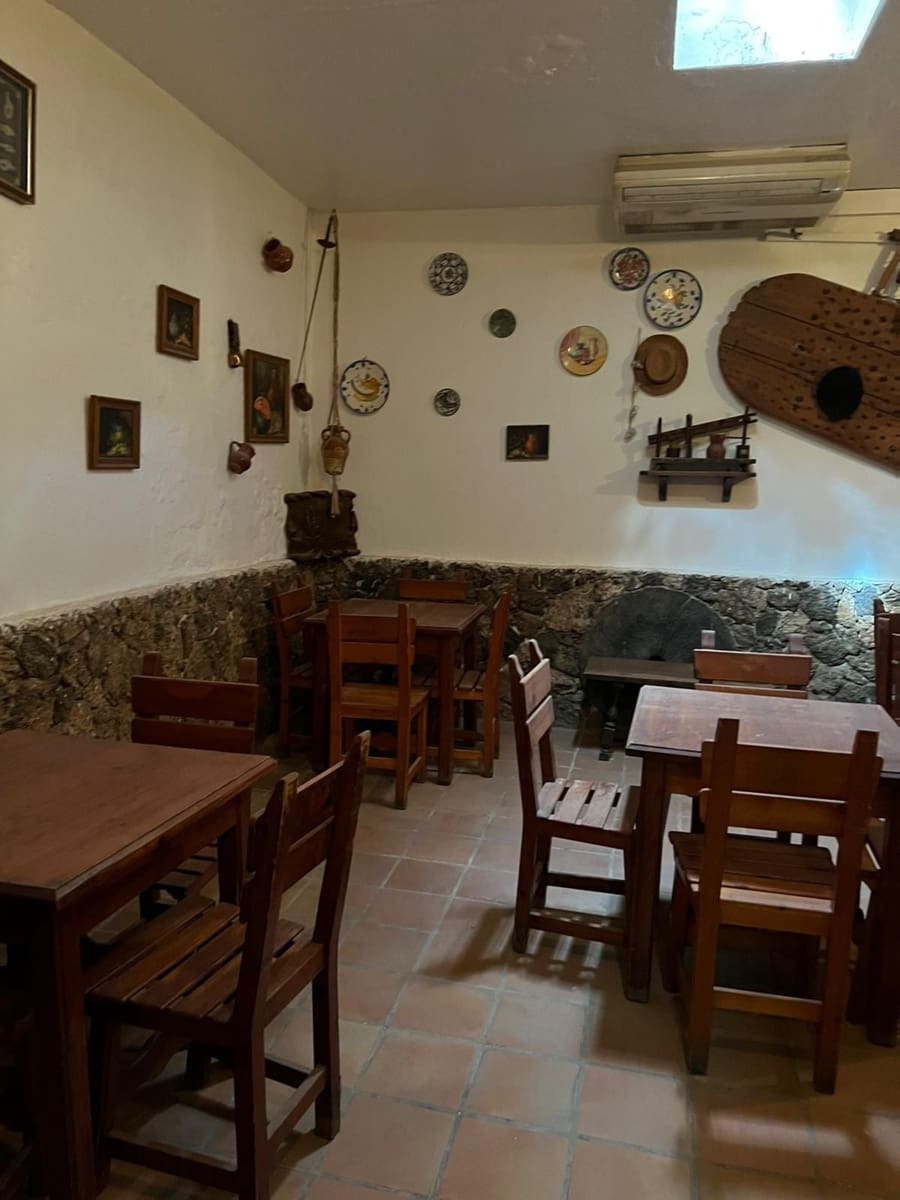 Kommersiell til salgs i Corralejo - € 900 000 (Ref: 6771605)