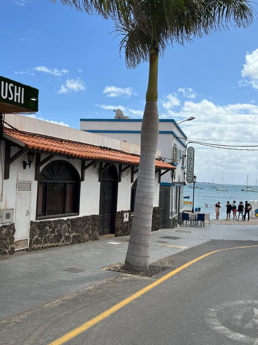 Kommersiell til salgs i Corralejo - € 900 000 (Ref: 6771605)