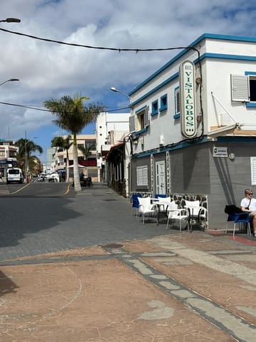 Kommersiell til salgs i Corralejo, La Oliva - € 900 000 (Ref: 6771605)