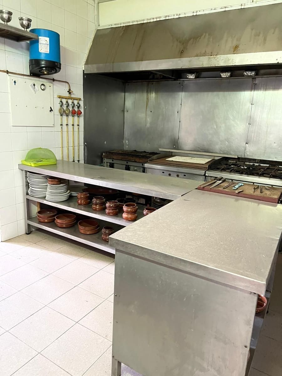 Kommersiell til salgs i Corralejo - € 900 000 (Ref: 6771605)