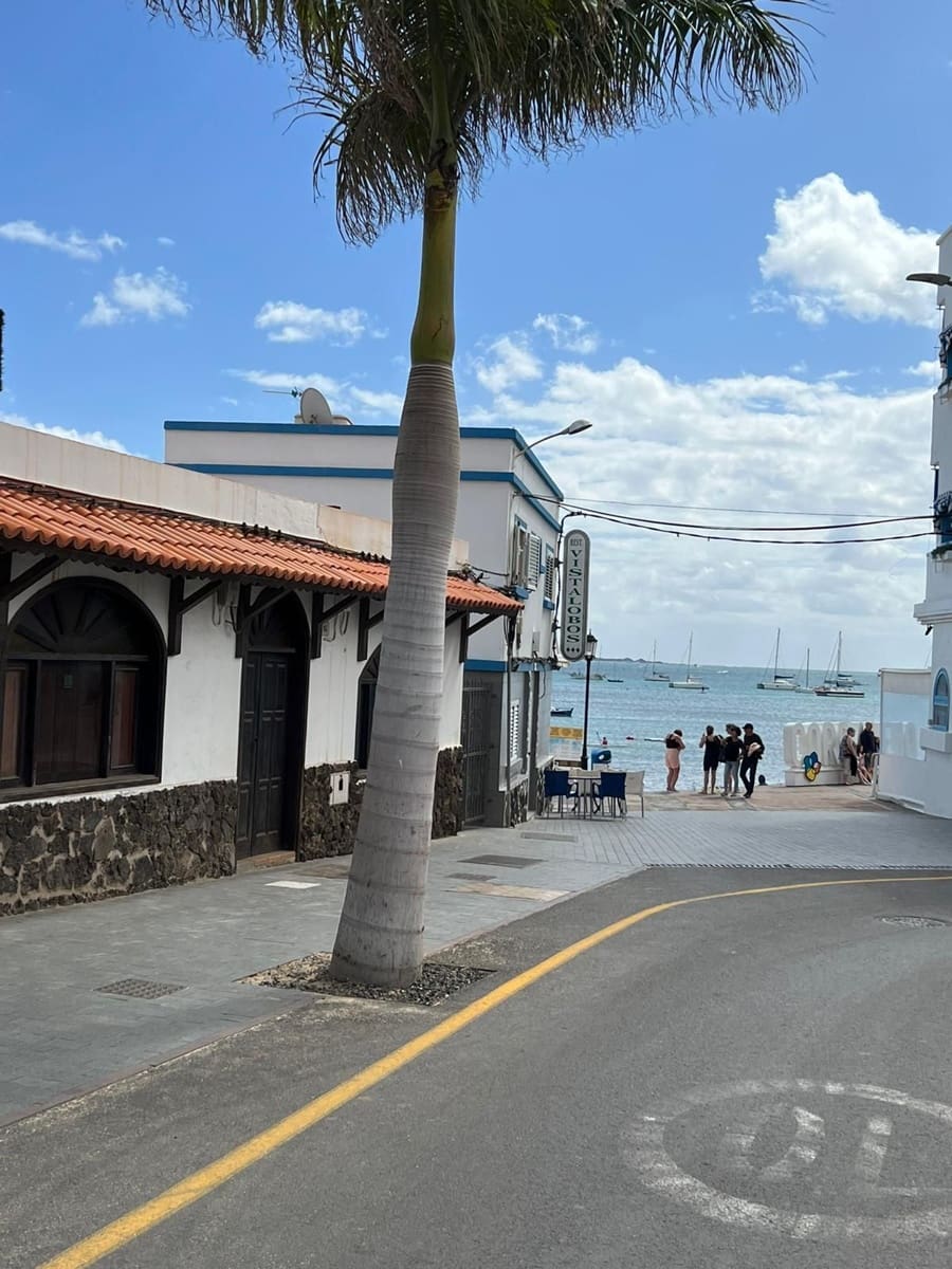 Kommersiell til salgs i Corralejo - € 900 000 (Ref: 6771605)