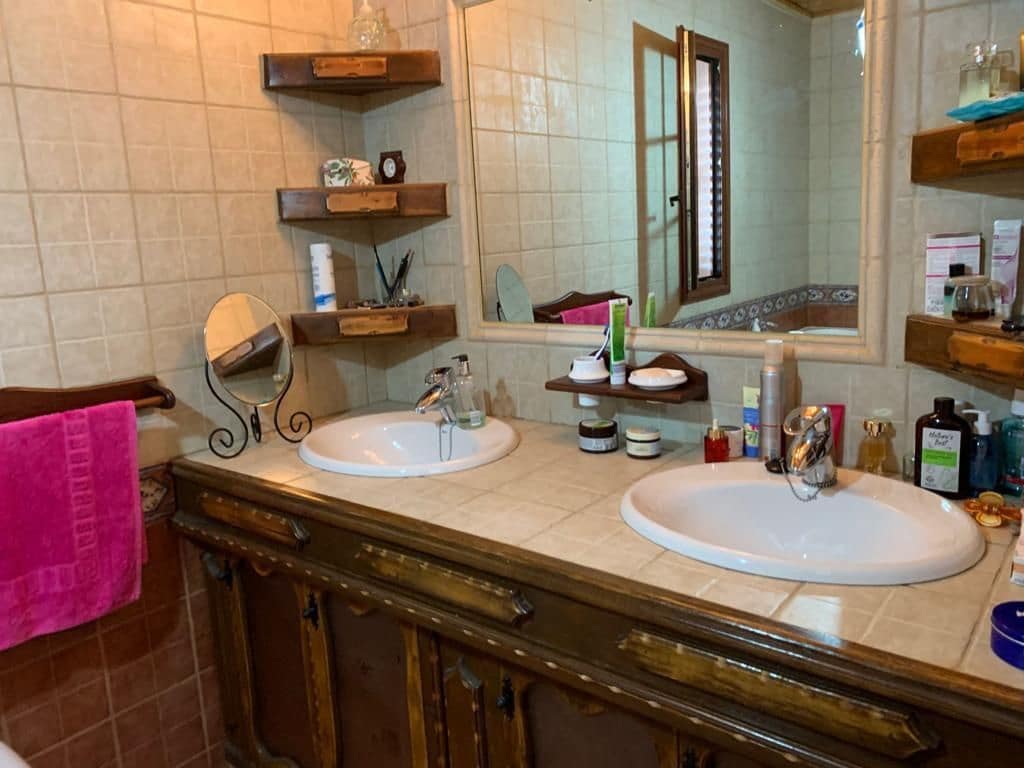 3 soverom Finca/Herregård til salgs i Puerto del Rosario med garasje - € 595 000 (Ref: 7581961)