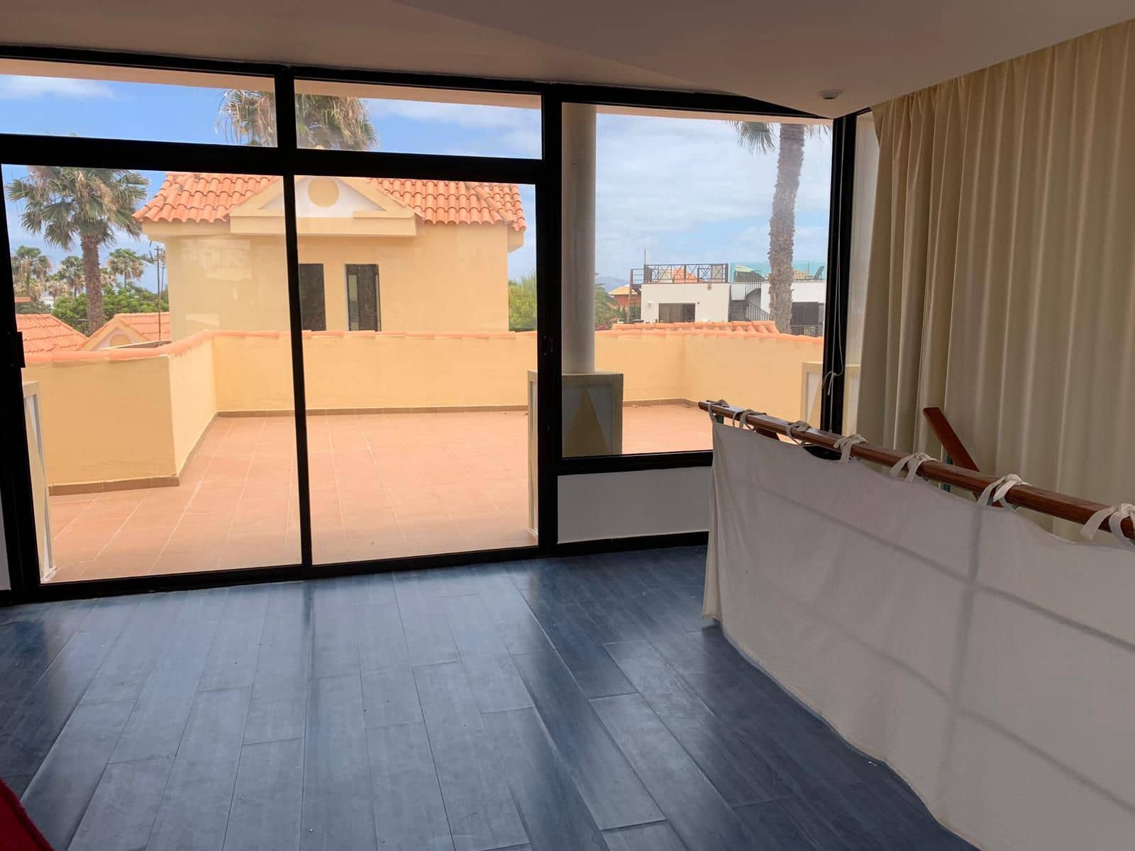 5 soveværelse Villa til salg i Corralejo med swimmingpool garage - € 1.780.000 (Ref: 8370328)
