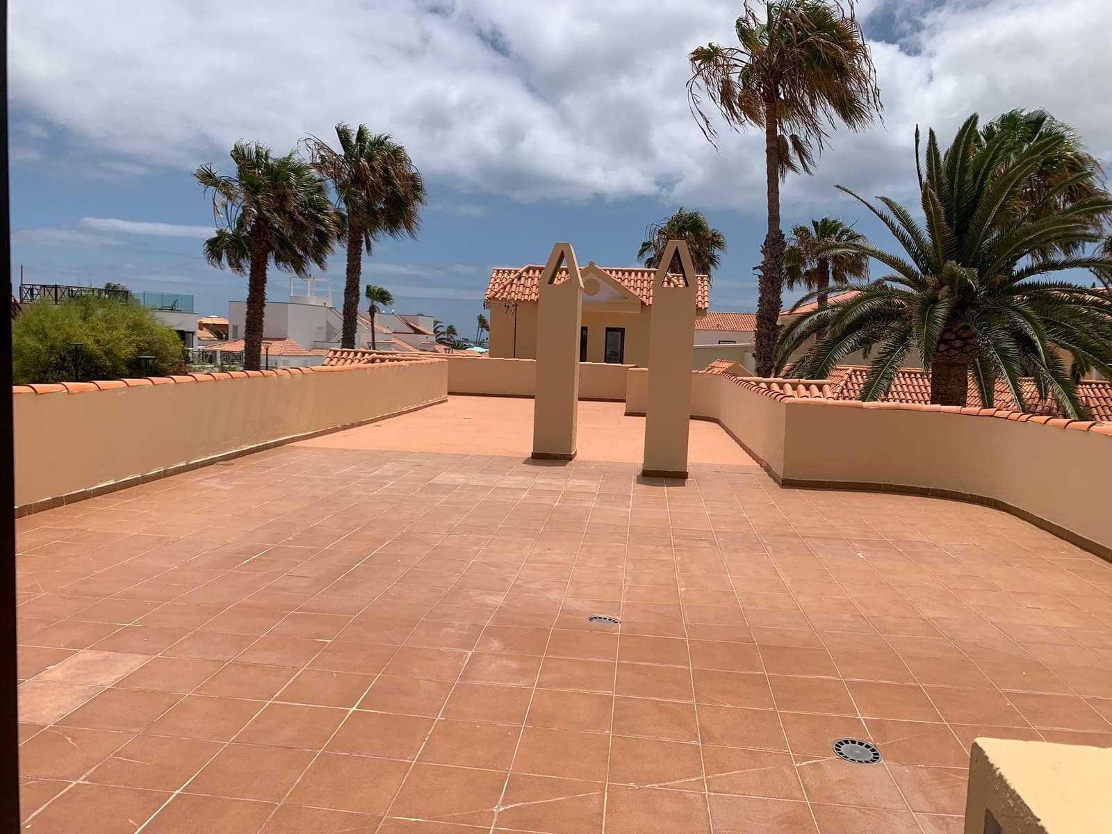 5 soveværelse Villa til salg i Corralejo med swimmingpool garage - € 1.780.000 (Ref: 8370328)