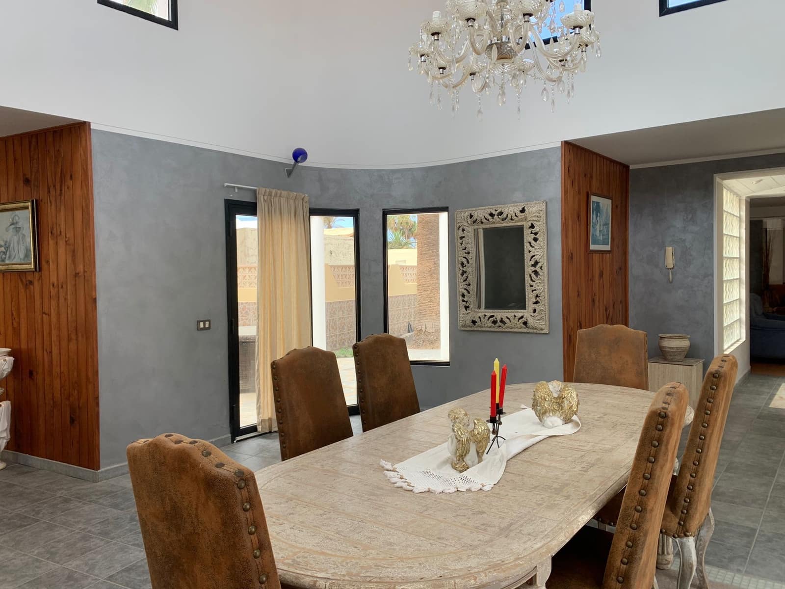 5 soveværelse Villa til salg i Corralejo med swimmingpool garage - € 1.780.000 (Ref: 8370328)