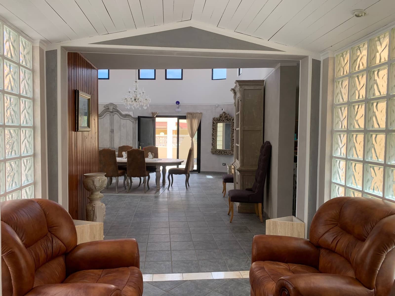 5 soveværelse Villa til salg i Corralejo med swimmingpool garage - € 1.780.000 (Ref: 8370328)