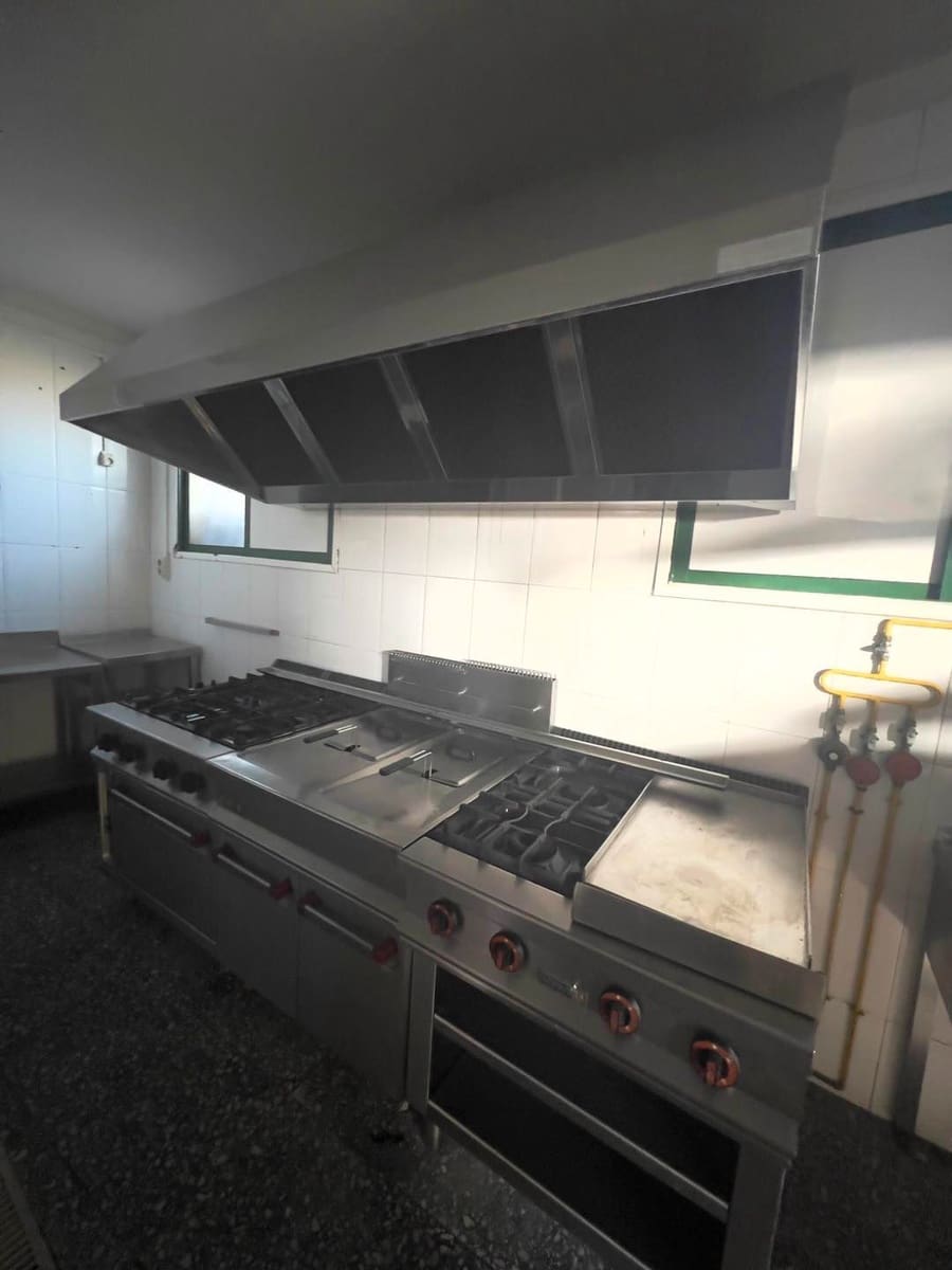 Restaurant/Bar til salg i Triquivijate - € 540.000 (Ref: 8372520)