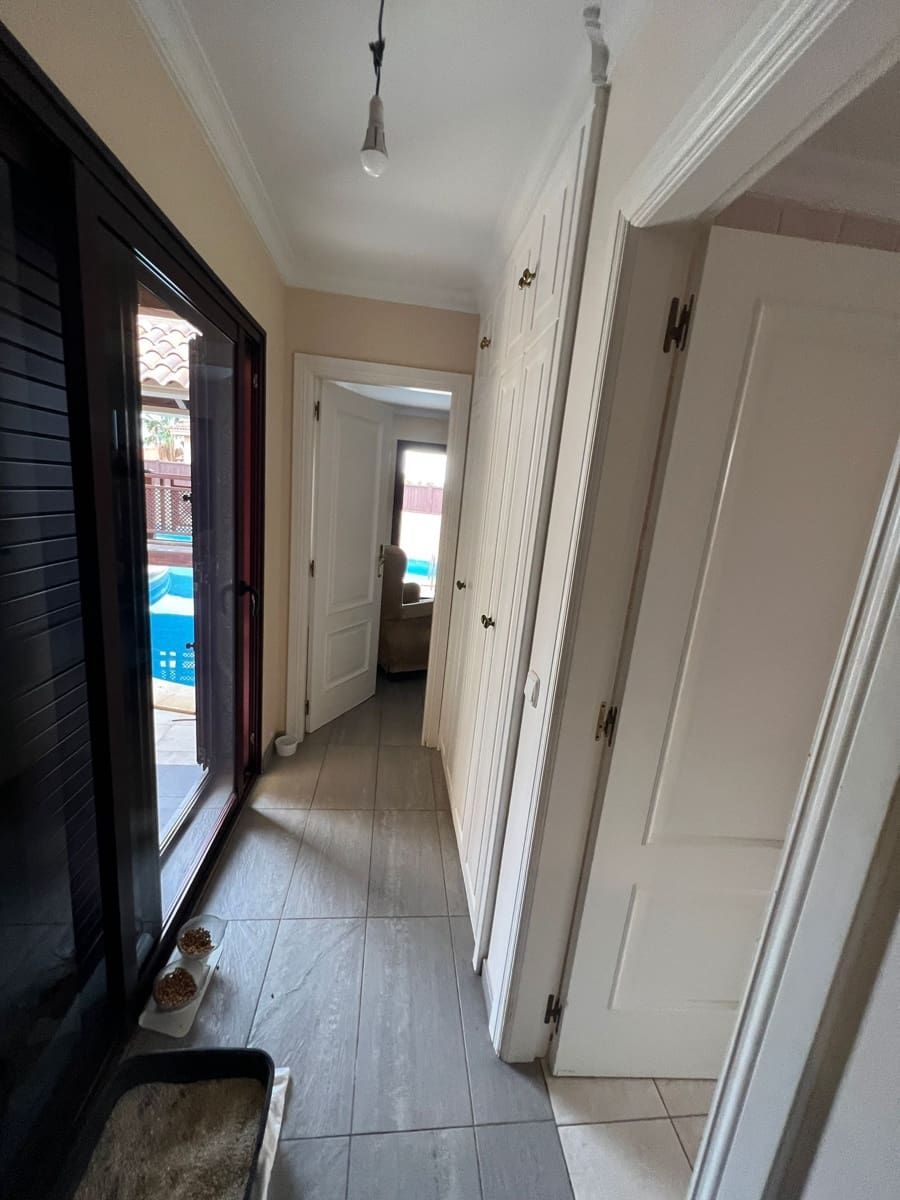 7 soveværelse Villa til salg i Puerto del Rosario med swimmingpool garage - € 850.000 (Ref: 8654167)