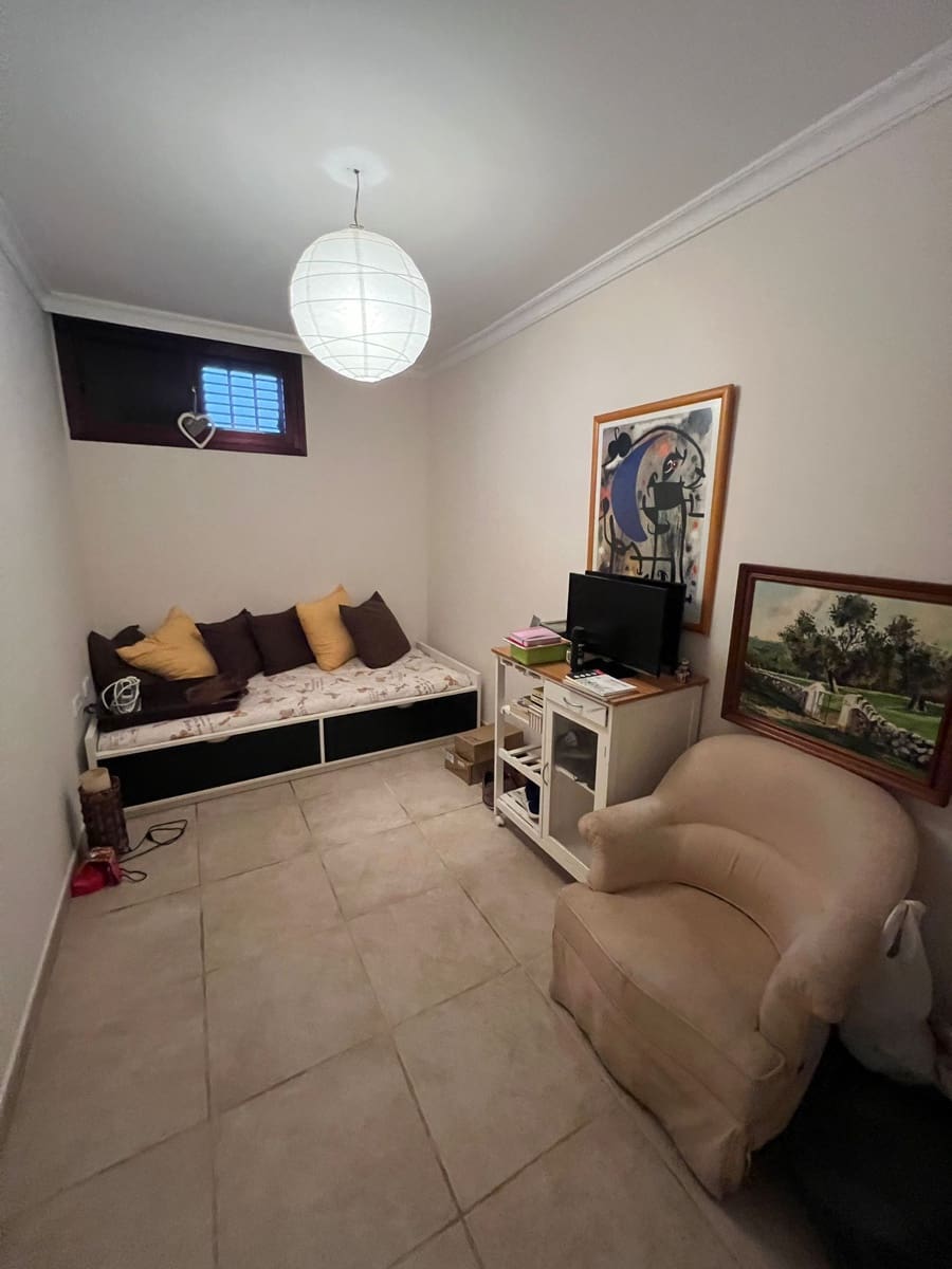 7 soveværelse Villa til salg i Puerto del Rosario med swimmingpool garage - € 850.000 (Ref: 8654167)