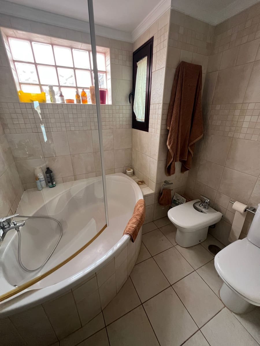 7 soveværelse Villa til salg i Puerto del Rosario med swimmingpool garage - € 850.000 (Ref: 8654167)